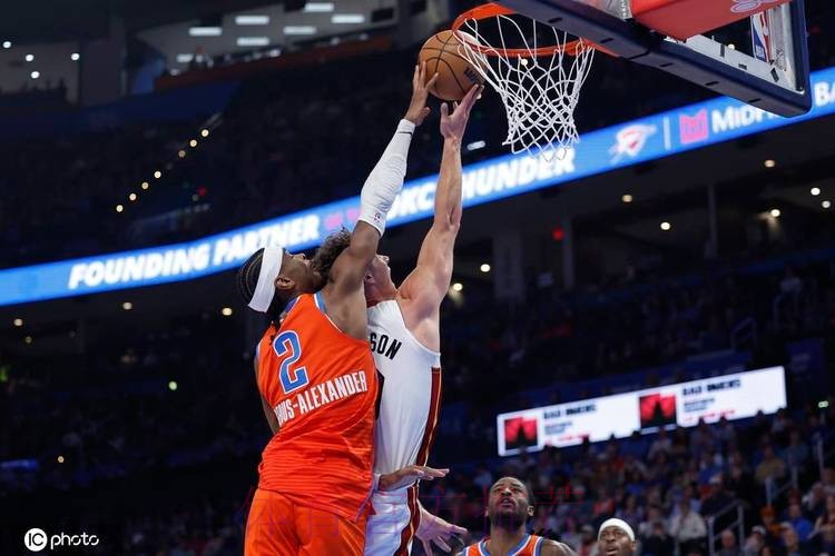 亚历山大29+8维金斯23+5 雷霆扑灭热火三连胜